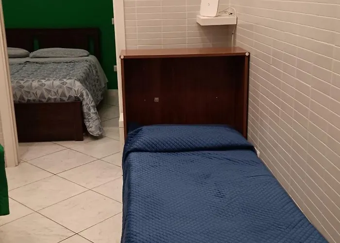 Metropolis Stazione * 나폴리